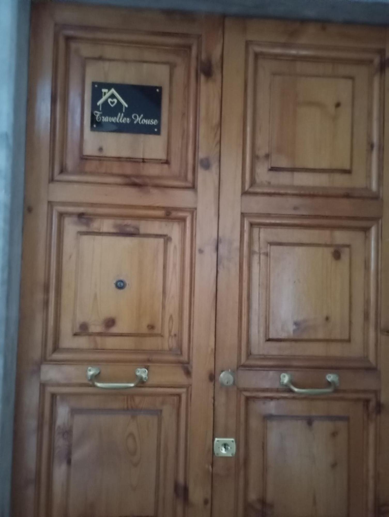 Appartamento Traveller House La Spezia Esterno foto