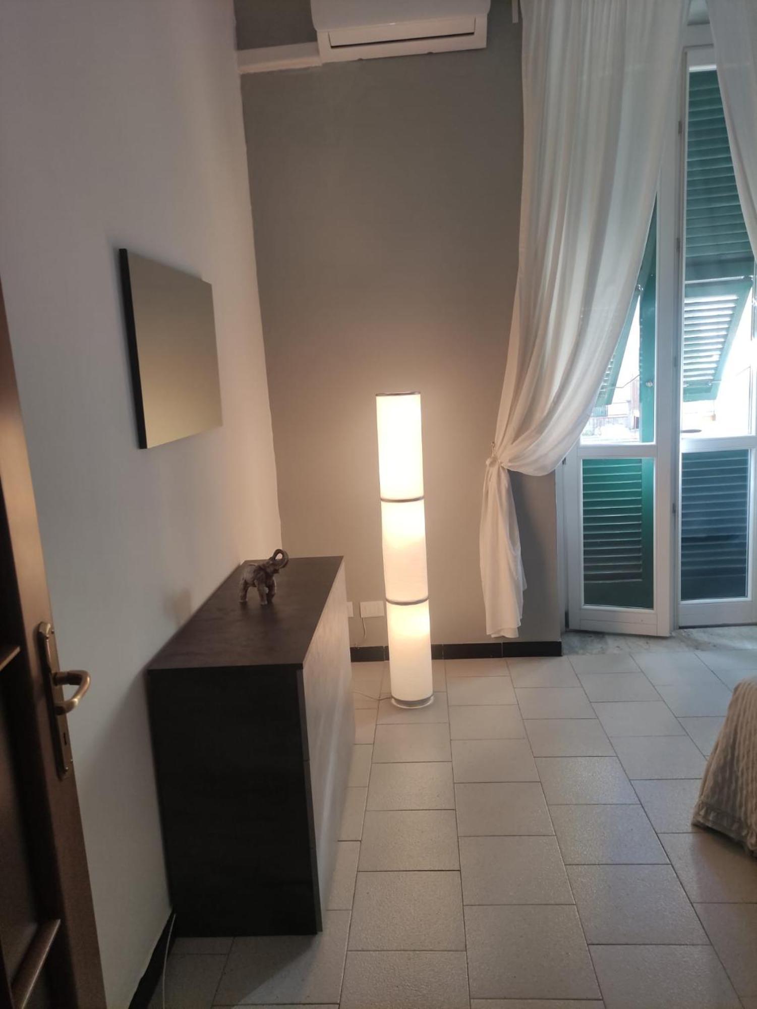 Appartamento Traveller House La Spezia Camera foto